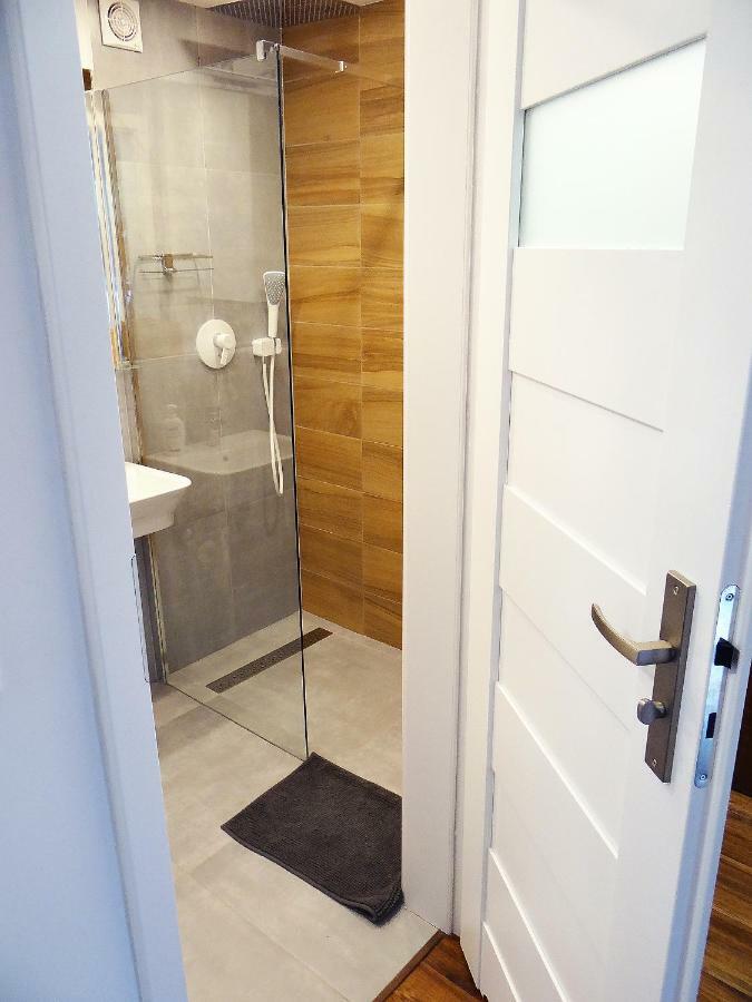 By The Sea Apartment Sopot Esterno foto